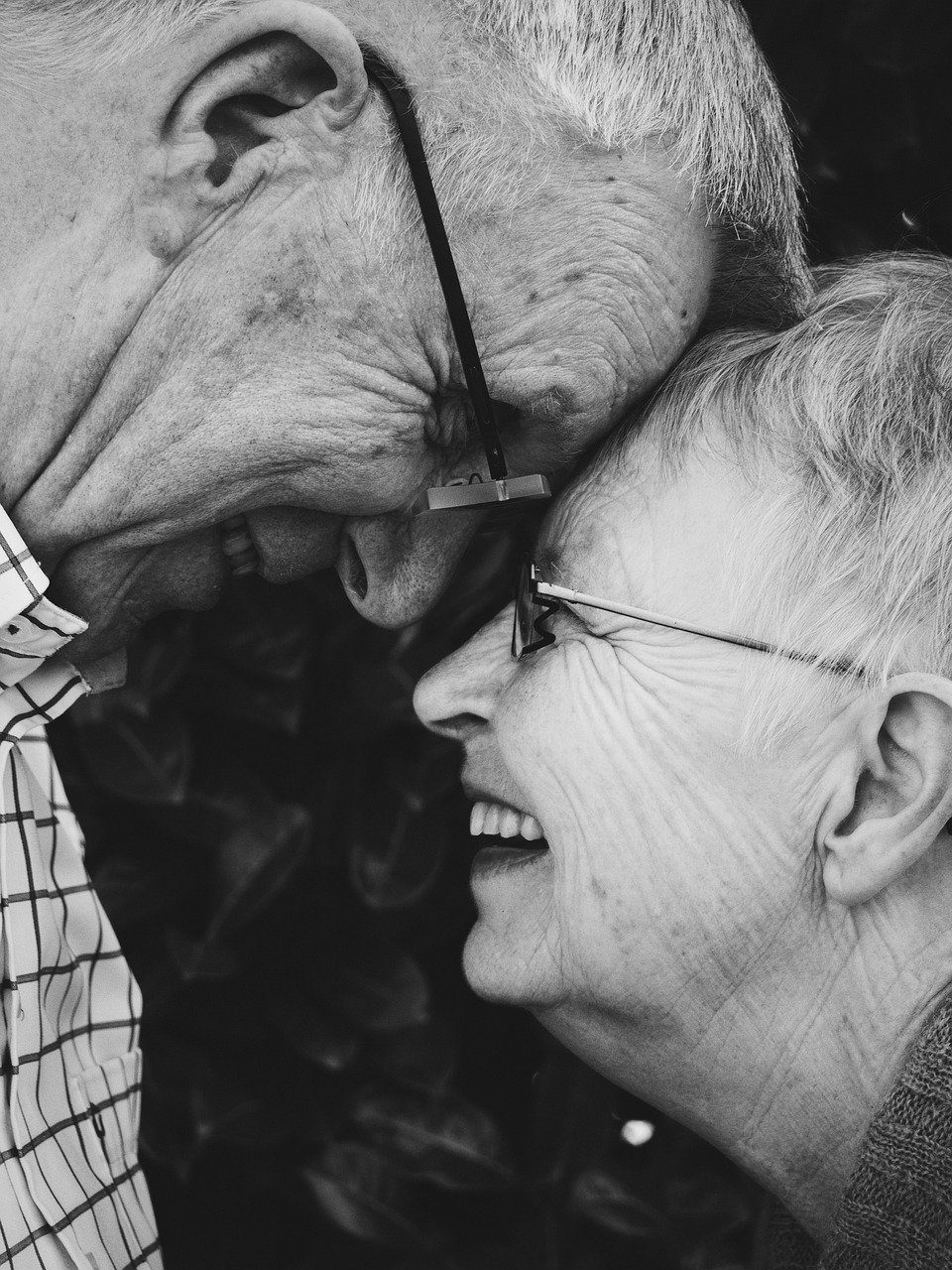 love, romance, together, monochrome, people, old, man, woman, couple, laugh, happy, grandparents, grandfather, grandmother, grandpa, grandma, love, love, love, love, love, romance, romance, romance, people-2583943.jpg